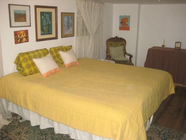 La Casa De La Gringa Bed & Breakfast Quito Room photo